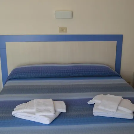 Canoa Hotel Cervia