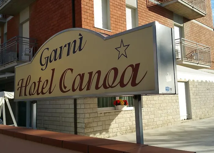 Отель Canoa