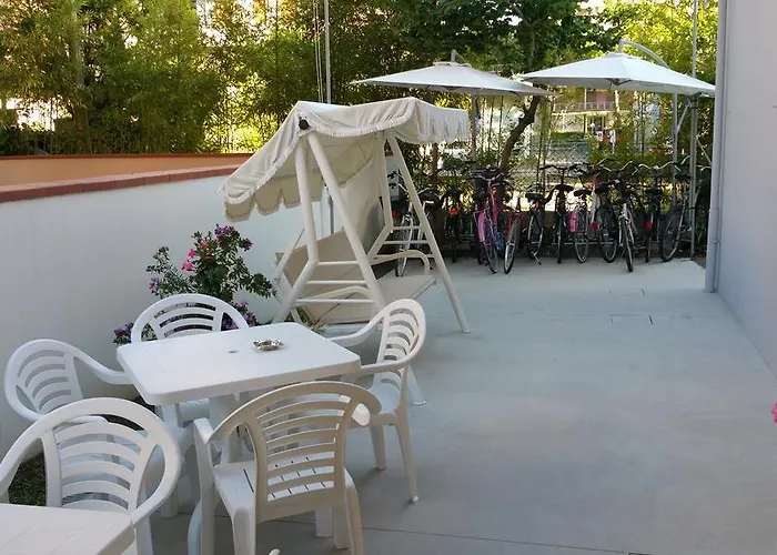 ホテル Canoa チェルヴィア